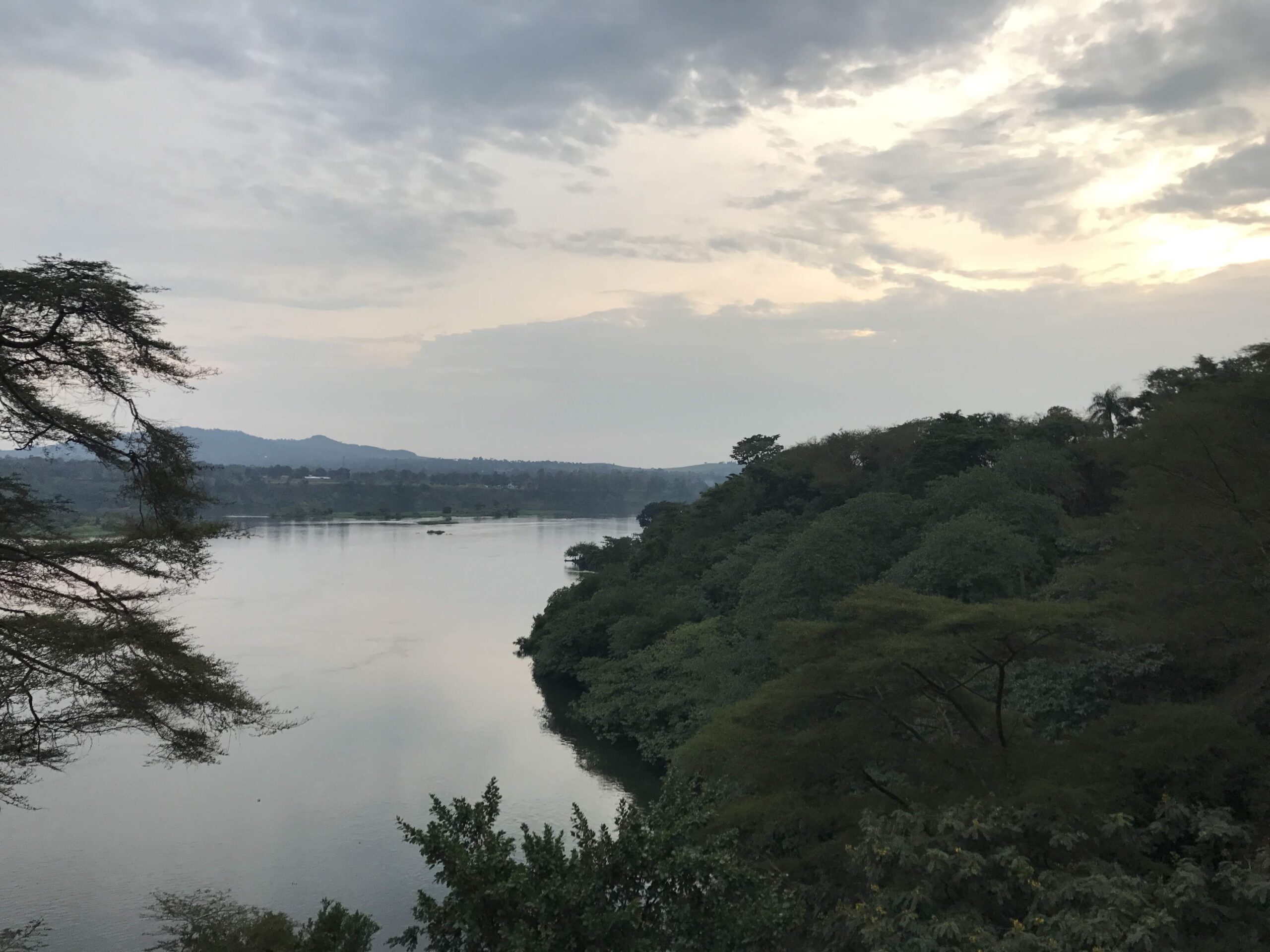 Posta de sol a Uganda durant la ruta