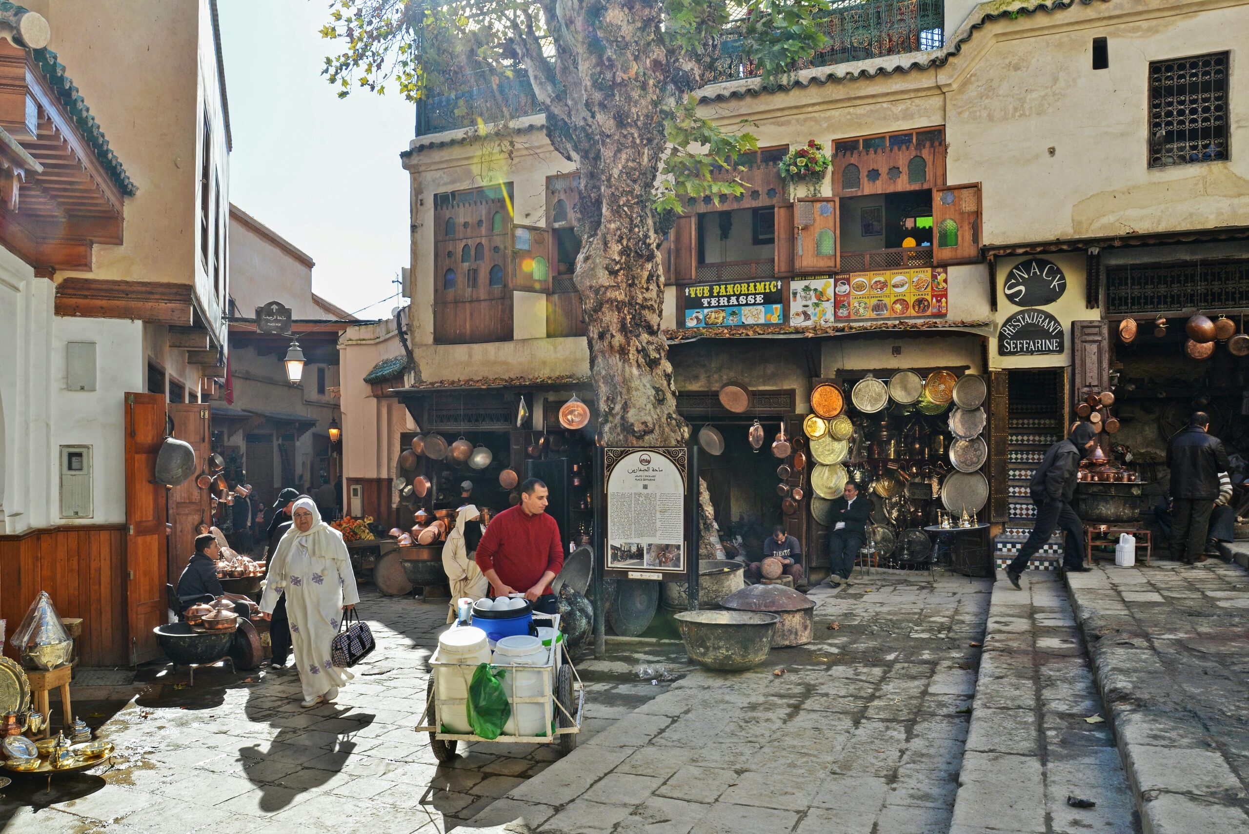 Fes — carrers i vida de la medina