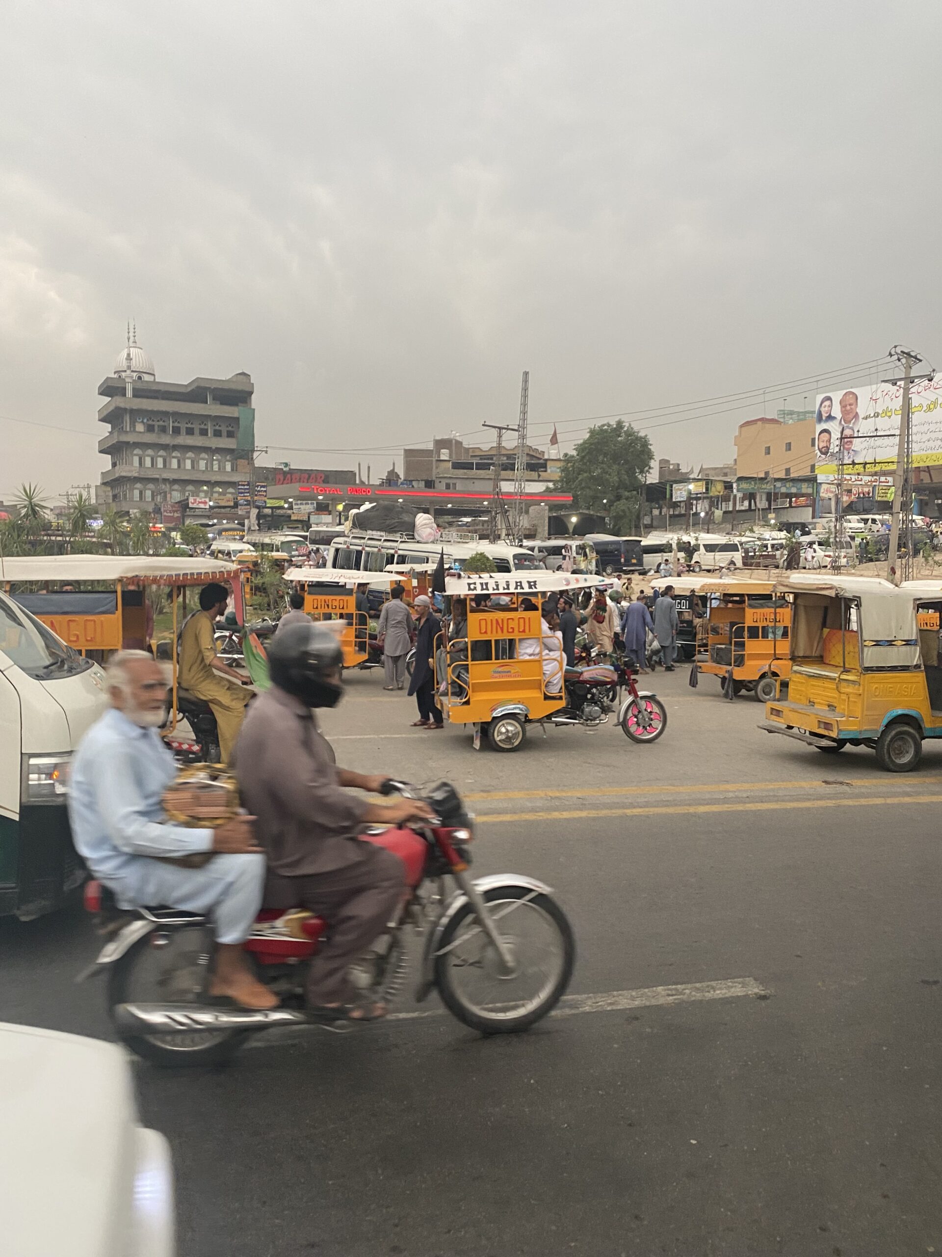 Transport i carrers de Rawalpindi durant la nostra visita