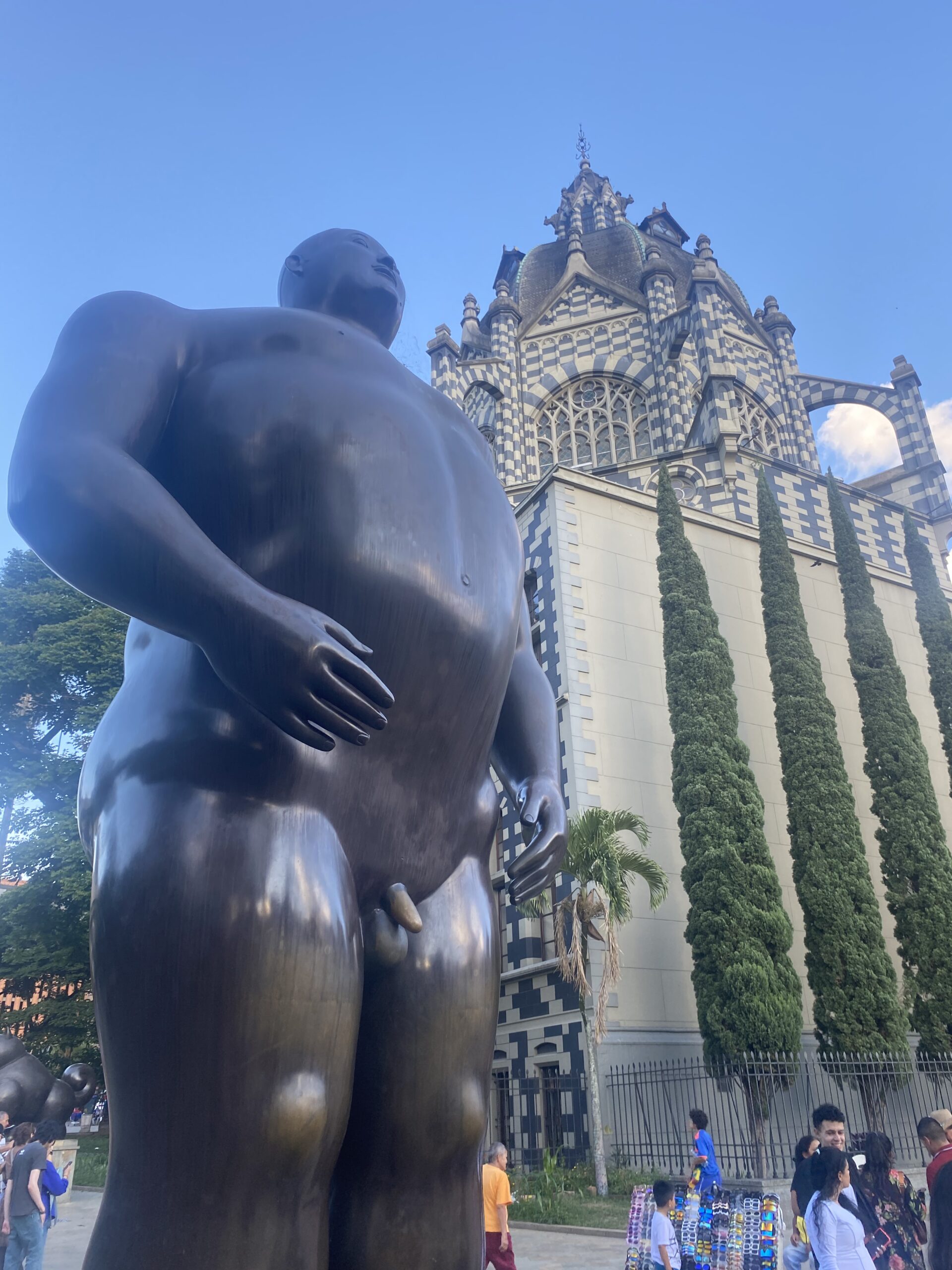 Escultura de Fernando Botero situada a la Plaza Botero de Medellín.