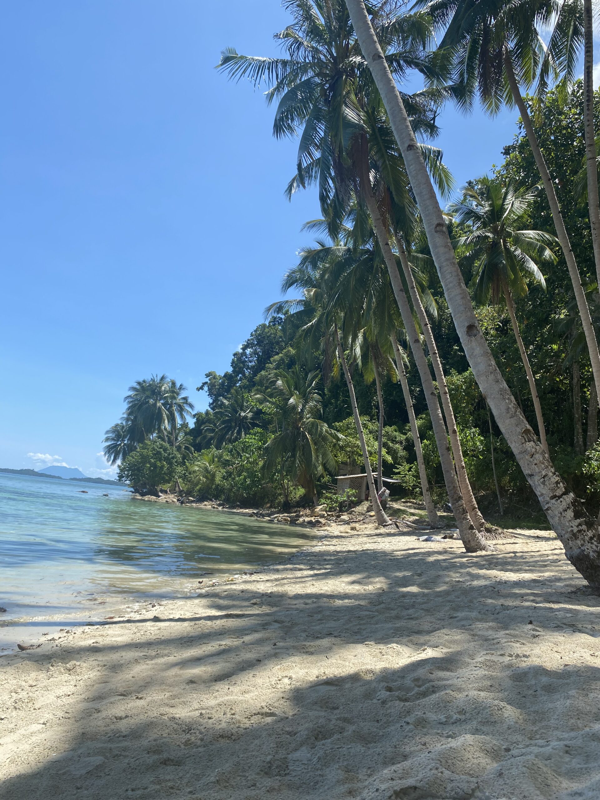 Platja tropical de Port Barton, a Palawan